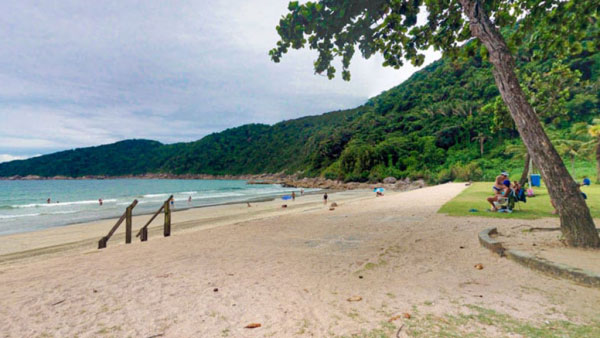 Praia do Guaíuba