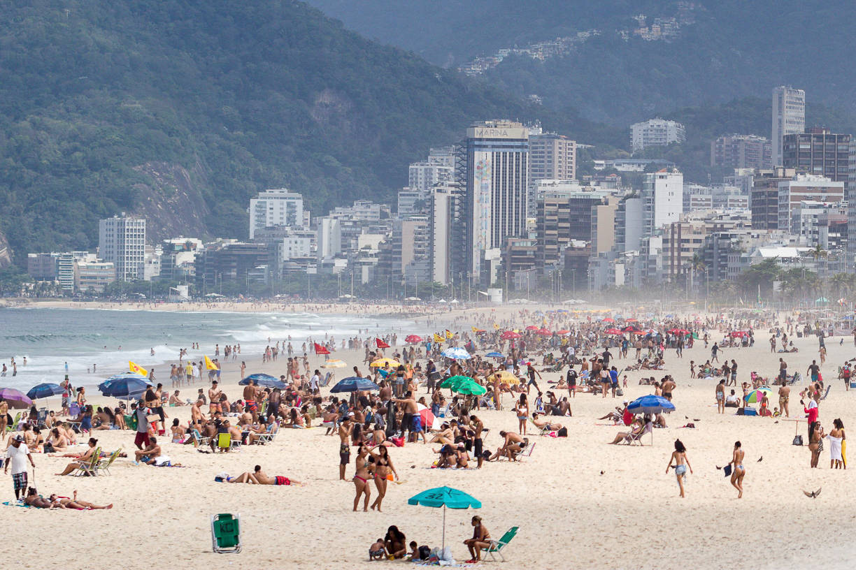 Guarujá se Prepara para a Alta Temporada