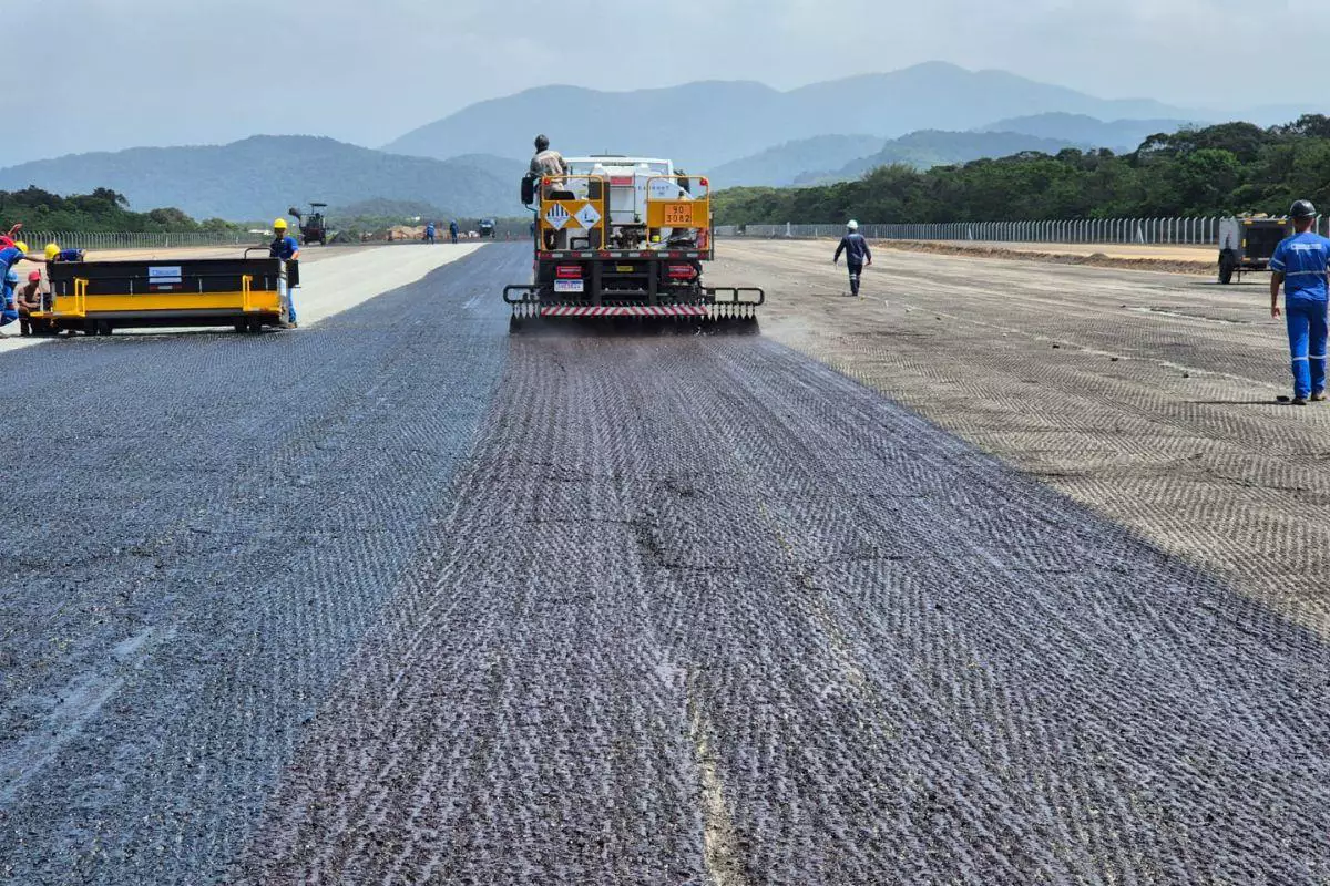 Obras do aeroporto de Guarujá a todo vapor