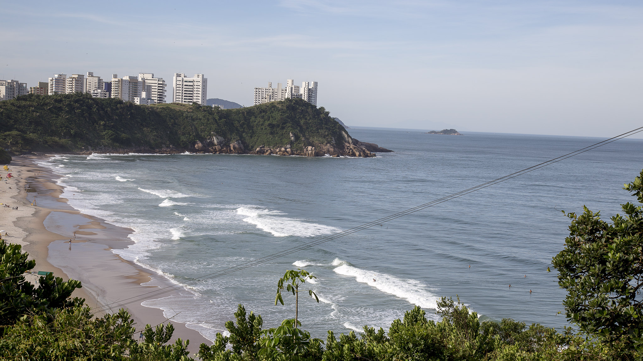 Praia do Tombo recebe com sucesso o 1º Campeonato Paulista de Bodysurf e Handsurf